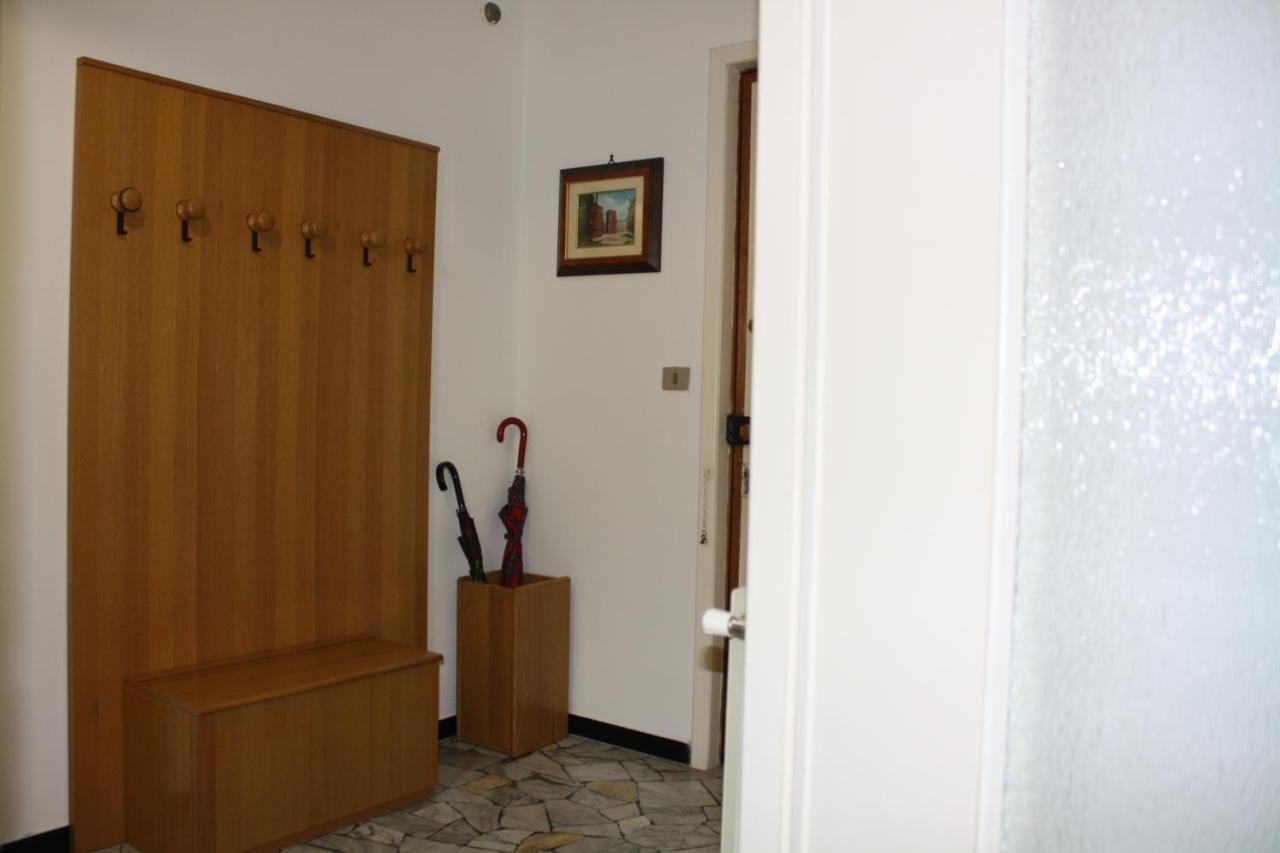 Apartamento Casa Emma 400 Mt Dal Mare Spotorno Exterior foto