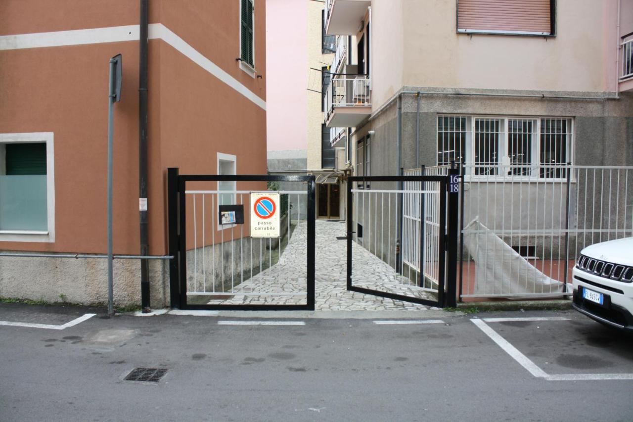 Apartamento Casa Emma 400 Mt Dal Mare Spotorno Exterior foto