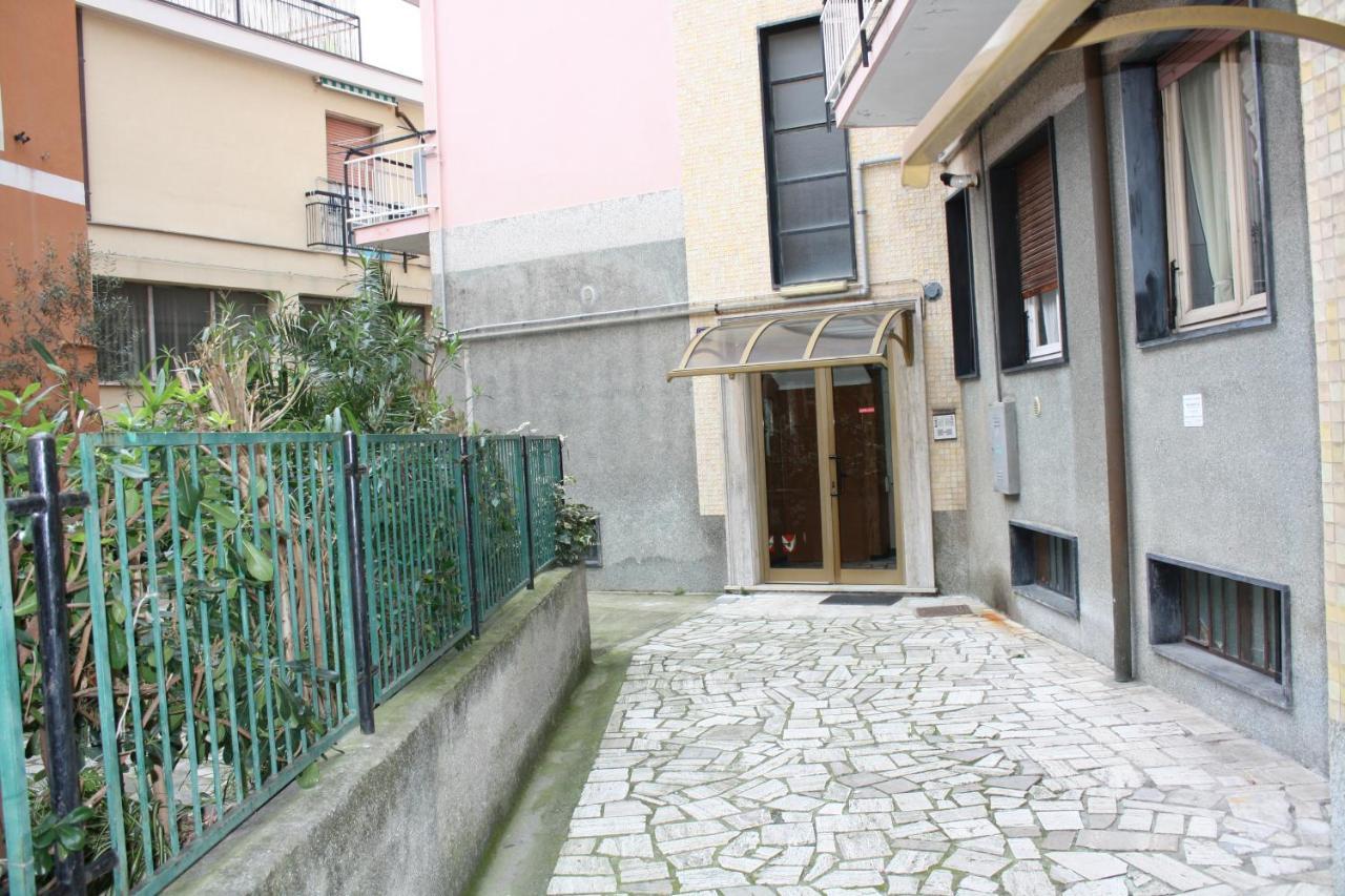 Apartamento Casa Emma 400 Mt Dal Mare Spotorno Exterior foto