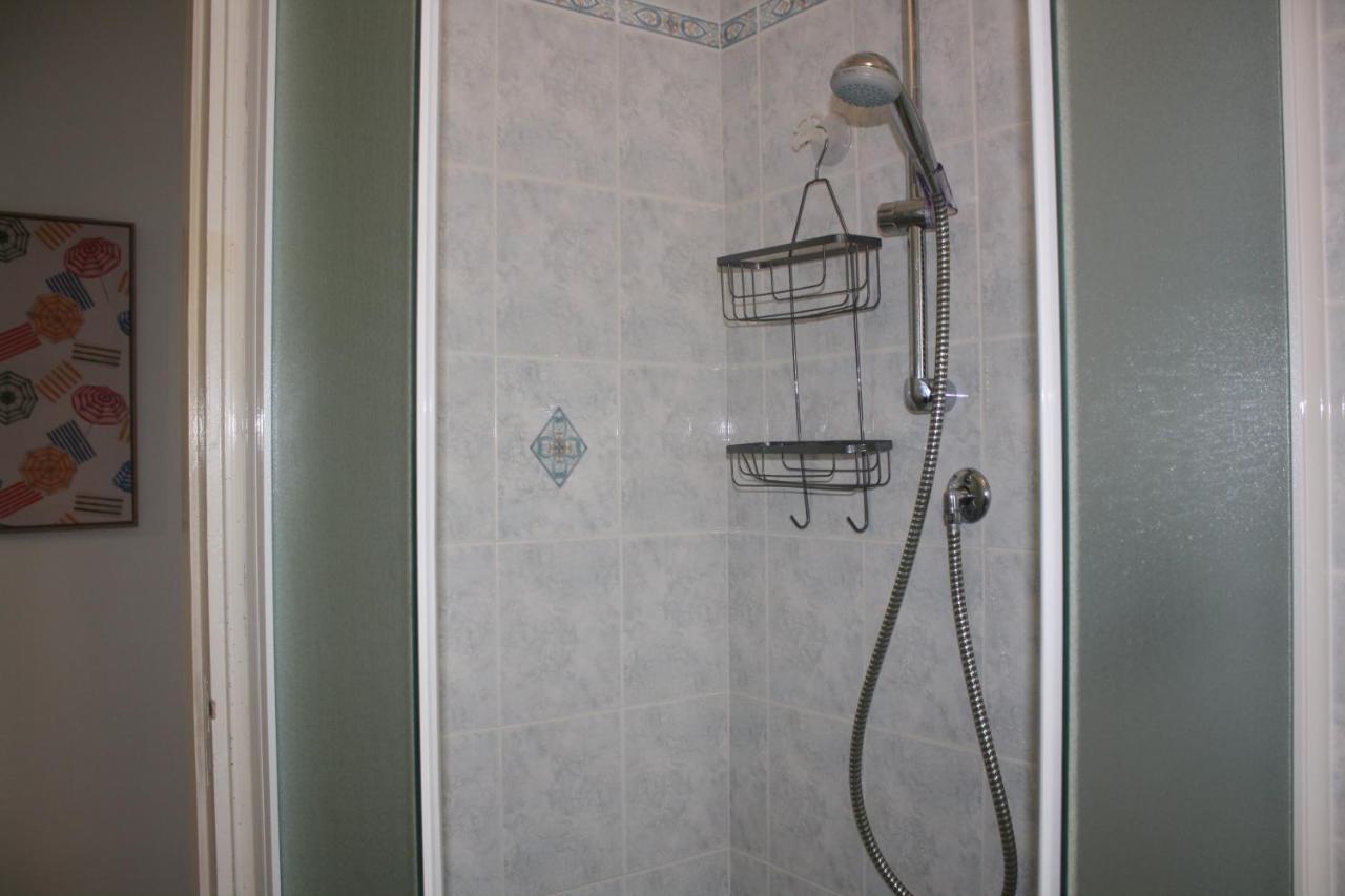 Apartamento Casa Emma 400 Mt Dal Mare Spotorno Exterior foto